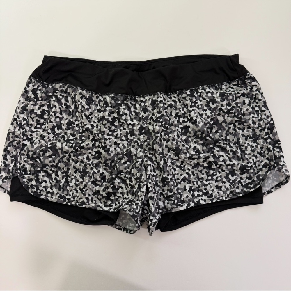 Danskin Womens Running Shorts L Black Gray Lined Athletic‎ Workout